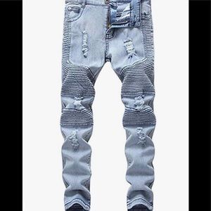 Boys Y10 skinny jeans. Super cute. Excellent condition.